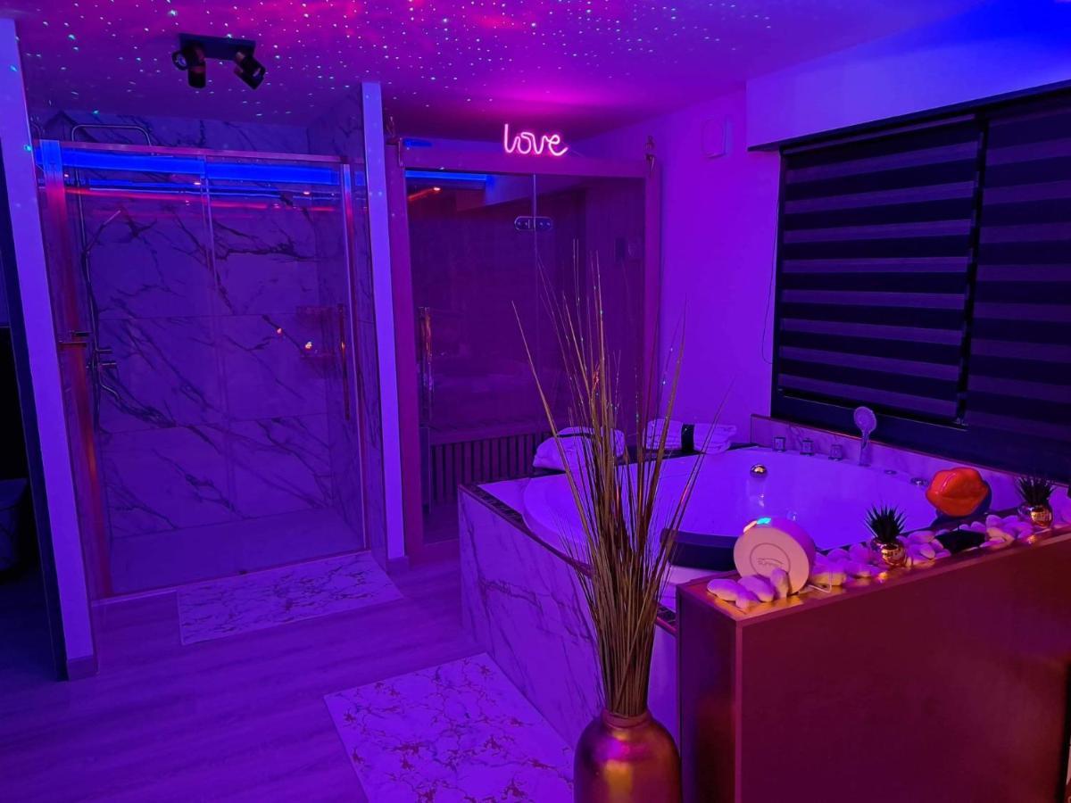 L'Aurore Suite De Charme, Clim Jacuzzi, Sauna, Piscine Chauffee Cuisine... Carpentras Exterior foto